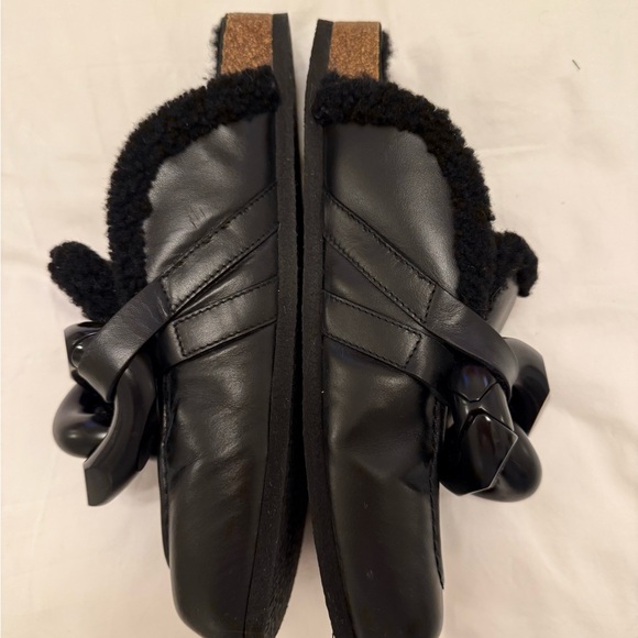 JW ANDERSON Black Shearling Chain Loafer EU 40/US 10 worn once - Picture 5 of 8
